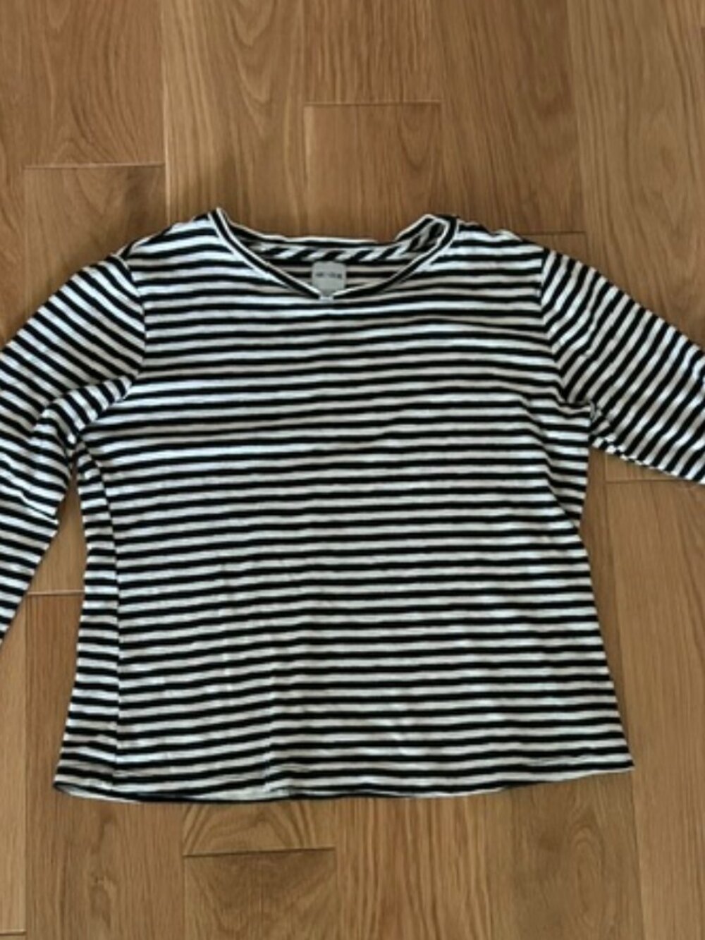 XS NIC+ZOE Black and White Striped Long Sleeve Top